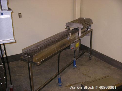 Used Complete Belshaw Century 200 Donut System, 153 dozen donuts per hour. Includes the following equipment:  Century fryer, model C200RH; Multi-Matic cutter with mobile lift carrier, model MDDRF4; C...