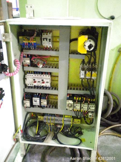 Used OMV E35-2 Extrusion Line.  Previously used for polypropylene cups.  Scheme 61-614.  Comprised of (1) single screw extruder, (1) mold with 18 cavities, (1) thermoformer, motor 335 hp (250 kW), 50...