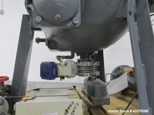 Used Atlas Copco Water Cooled Oil Free Rotary Screw Compressor, Model ZR250. Rated 1100 CFM, 125 psi. Driven by a 300hp, 460 volt motor. Includes an Atlas Copco MD600 air dryer, serial# AID011985, an...