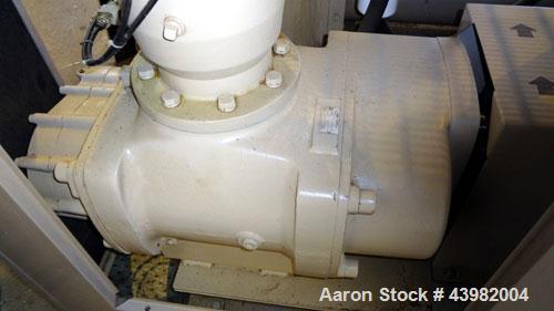 Used Curtis RS Series Rotary Screw Compressor, Model R/S-150D-A/E-E75G. Air cooled, rated 706 cfm at 125 psi. Driven by a 150 hp, 3/60/460 volt, 1780 rpm motor.  Includes a control panel and sound en...