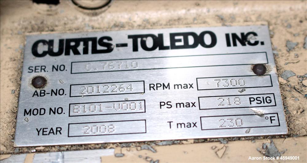Used Curtis Rotary Screw Air Compressor, 120 Gallon, Model RS25A A-E B101. Rated 104 CFM at 125 psi. Driven by a 25hp,  3/60/200 volt, 1760 rpm motor. Curtis-Toledo compressor model B101-V001. Has mu...
