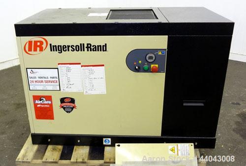 Used Ingersoll-Rand Unigy Rotary Screw Air Compressor, Model UNI-15-150-H. Capacity 53 CFM, rated operating pressure 125psi. Driven by a 12.5kw (15hp), 400 volt motor. Includes a sound enclosure. Bui...