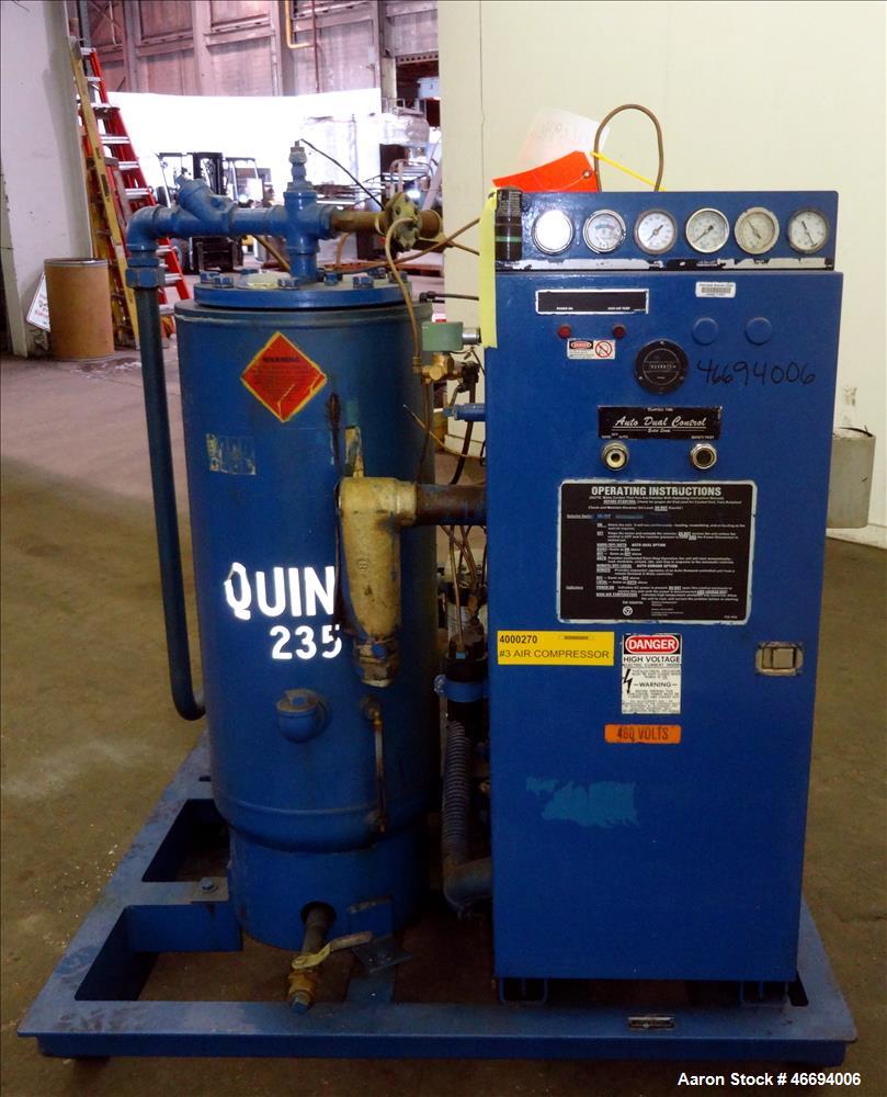 Used Quincy Helical Screw Air Compressor, Model Q235WNW1, Water Cooled. Capacity 234 CFM at 125 psi. Driven by a 50hp, 3/60/230/460 volt, 1760 rpm motor. Includes an air/oil reservoir tank, after coo...