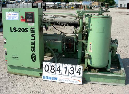 USED: Sullair single stage rotary screw air compressor, model LS20S-150LWCWC, water cooled. Rated 730 cfm at 100 psig. Driven by a 150 hp, 3/60/460 volt, 1780 rpm motor. Includes heat exchangers, tan...