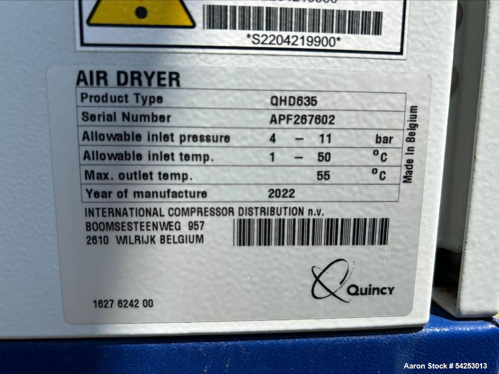 Used -Quincy Compressor system consists of a factory-built control cubicle (Type 1900 5003 32 ED05, S/N 3002383-27) operating on 24V control voltage with dual-frequency capability (50/60 Hz) and a 2-...