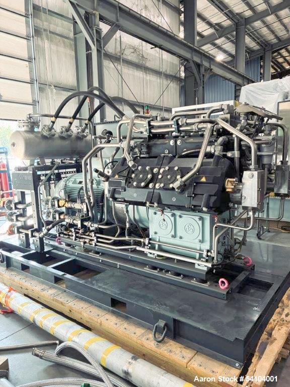Used Sauer WP6208 BasSeal Helium Compressor | 1000 m³/h | 53.8 Barg | 270 HP | 2023