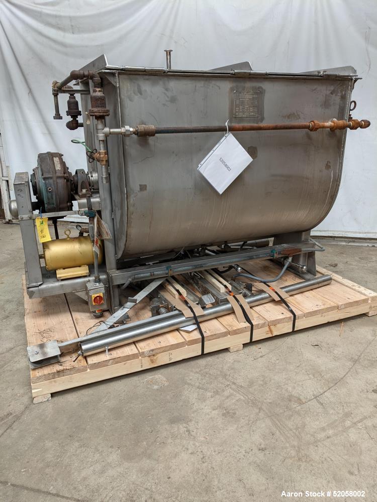 Used- Jacketed Double Spiral Ribbon Blender / Chocolate Melter, 304 Stainless Steel. Approximate 40 Cubic Feet working capac...