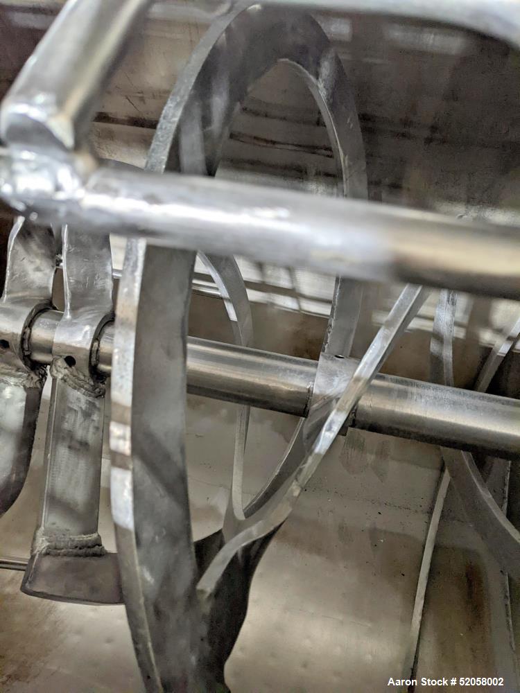 Used Jacketed Double Spiral Ribbon Blender / Chocolate Melter, 304 Stainless Steel. Approximate 40 Cubic Feet working capacity. Jacketed trough approximately 36" wide x 60" long x 42" deep. Jacket ra...