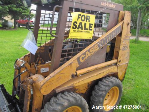 Used Case 1825 Skid Steer. 25 hp, Kubota diesel, lifting approximately 1000 lbs. Runs and drives.