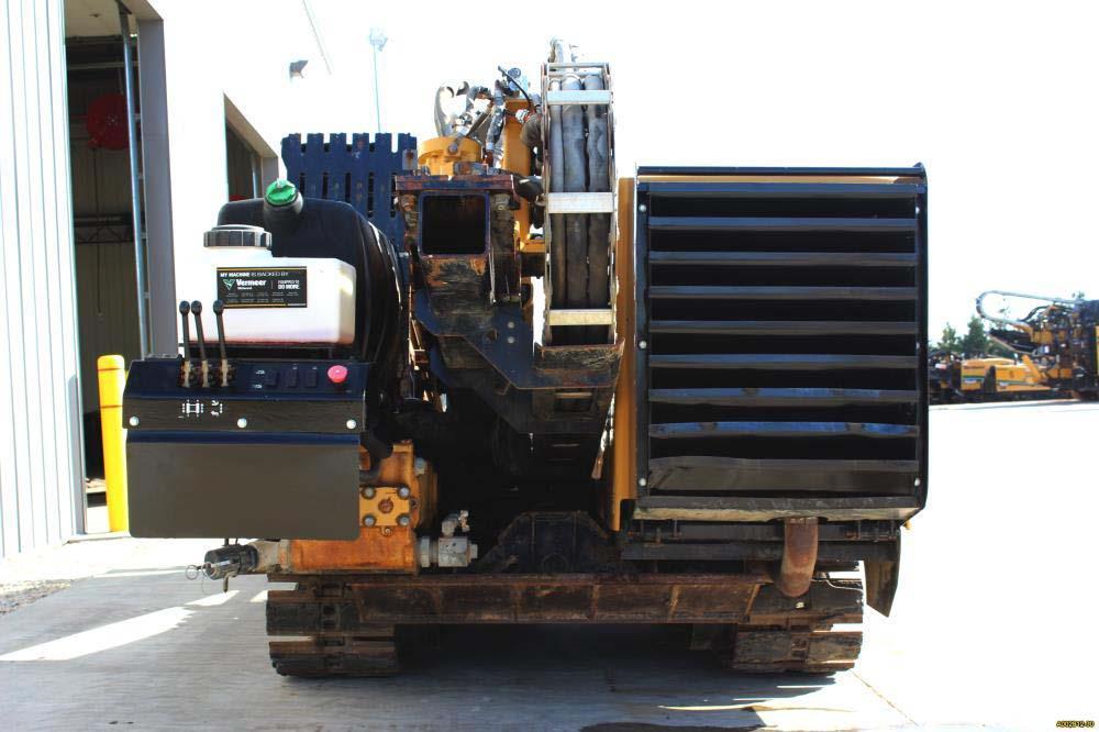 Used 2005 Vermeer D24X40II Directional Drill with 125 hp John Deere Diesel Engine. Machine features 24,000 lbs. of thrust and pullback, 4000 ft. lbs. of torque, 50 GPM Aplex Water Pump at 1300 psi. 5...