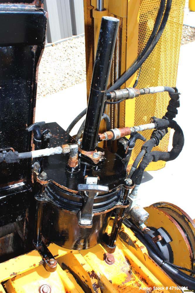 Used 2008 Vermeer D36X50II Navigator with 140 hp. John Deere Diesel Engine. Machine features 36,000 lbs. of thrust and pullback, 4995 ft. lbs. of torque, 50 GPM FMC Water Pump at 850 psi. 500' of use...