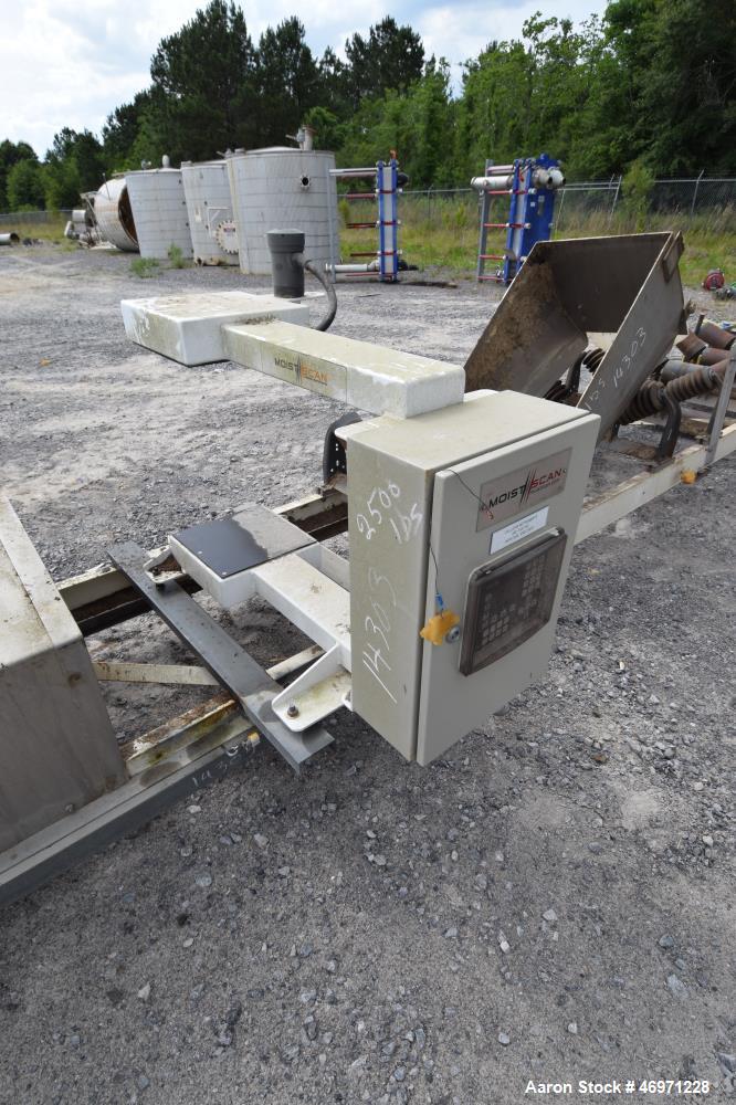 Used OFI Custom Metal Fabrication Rubber Belt Conveyor. Approximate 24" wide x 600" long belt. Overall Dimensions 60'OAL x 5'6"OAW x 5'10"OAH. Built 2007.