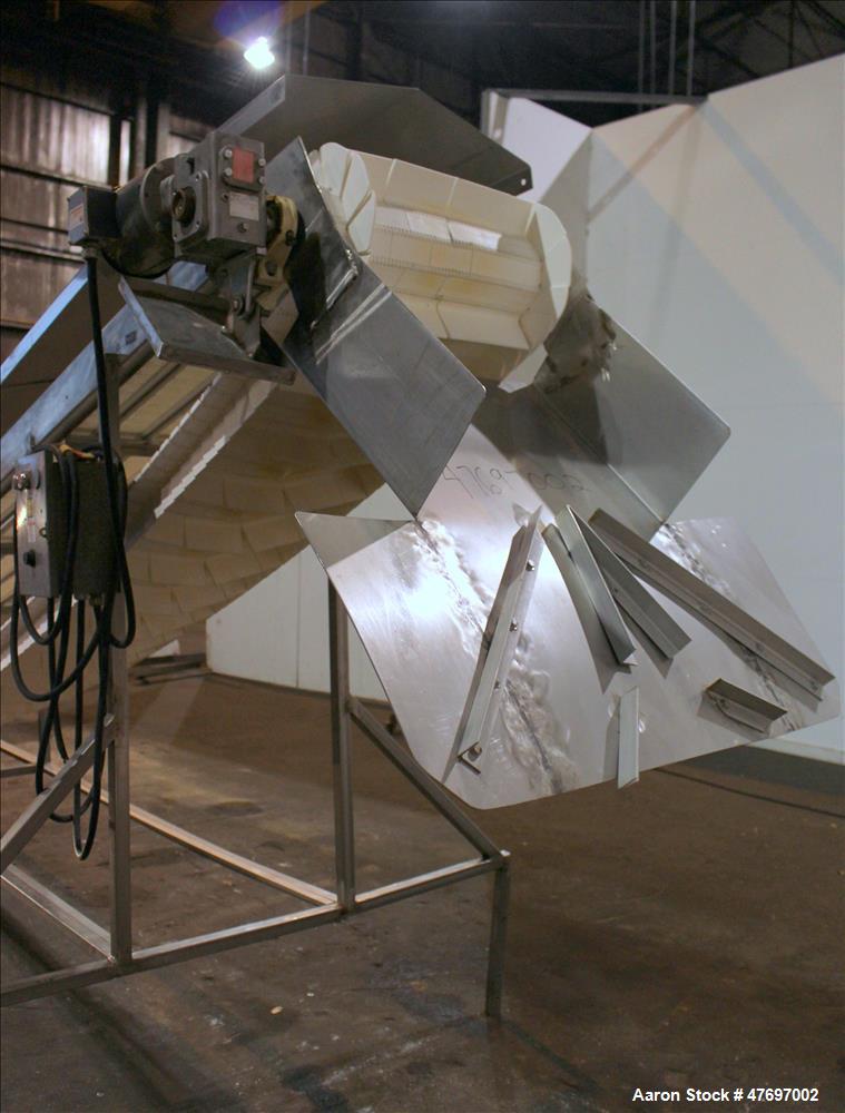 Used Incline Conveyor, 304 Stainless Steel.