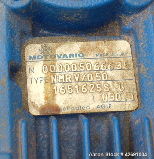 Used Bunting Magnetics Incline Belt Conveyor, Model SC130-03-05. Plastic pleated belt 29-1/2" wide x 20" long bottom horizontal section x  72’’ inclined section. Pleats approximately 25" apart, and 3...