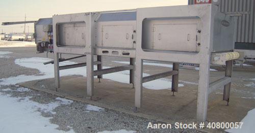 Used Heat and Control MinuteMan Accumulation Conveyor System, model CV-BT-ACCUM, 304 stainless steel. Approximate 200 cubic foot capacity. 60" wide x 204" long bottom product flow belt, driven by a 1...