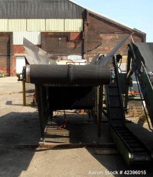 Used Univeyor Belt Conveyor, Carbon Steel. 40" Wide x 21' long belt, approximate 69" high discharge height. Driven by a 1 hp, 230/460 volt motor.
