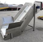 Used Bunting Magnetics Incline Belt Conveyor, Model SC130-03-05. Plastic pleated belt 29-1/2