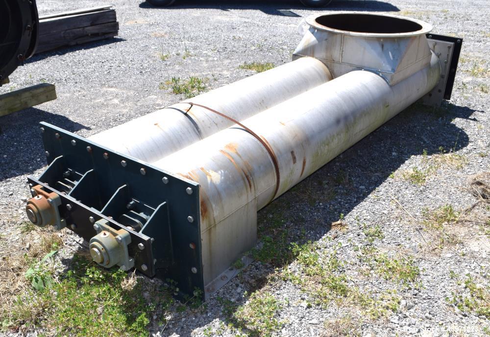 Used- Twin Screw Conveyor Feeder. (2) Approximate 18" diameter x 120" long x 8" pitch screws. 18" Diameter top end feed with...