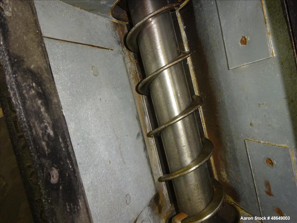 Used Incline Screw Conveyor, Carbon Steel.