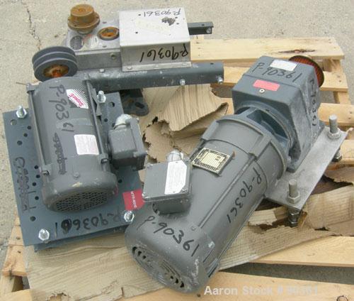 Unused-USED: Screw Conveyor, 304 stainless steel, 2 section horizontal with a vertical riser.  Horizontal section 9" diameter screw x 44" long x 4" pitch.  Trough measures 10" wide x approx. 11" deep...