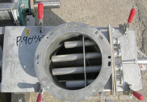 USED: Screw conveyor, 304 stainless steel, horizontal. 9" diameter x approximately 170" long x 4-1/2" pitch screw in 2 sections, (1) 118" long, (1) 52" long. Trough measures 10" wide x approximately ...
