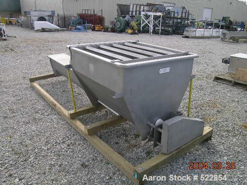 USED: 10" x 120" long stainless steel screw feeder manufactured byBoldt Industries, Des Moines IA. 10" diameter x 120" x 1/8" thickflights. End discharge, hinged cover on screw, hopper dimensions are...