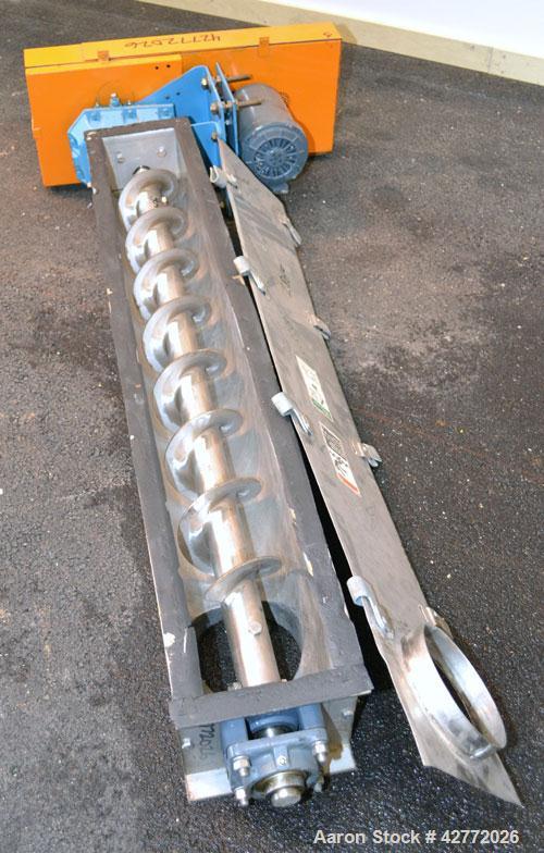 Used FMC Horizontal Screw Conveyor, 304 Stainless Steel. Approximate 9" diameter x 48" long x 4-1/2" pitch screw. Trough 7" wide x 7-1/2" deep. (1) Piece top cover. Driven by a 1hp, 3/60/208-230/460 ...