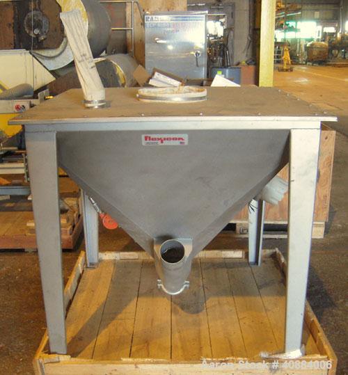 Used Flexcion Flexible Screw Conveyor. 304 Stainless Steel Hopper.  3" diameter x 249" long stainless steel screw, 4" diameter x 221" long plastic tube.  Driven by a 5 hp, 3/60/208-230/460 volt, 1740...