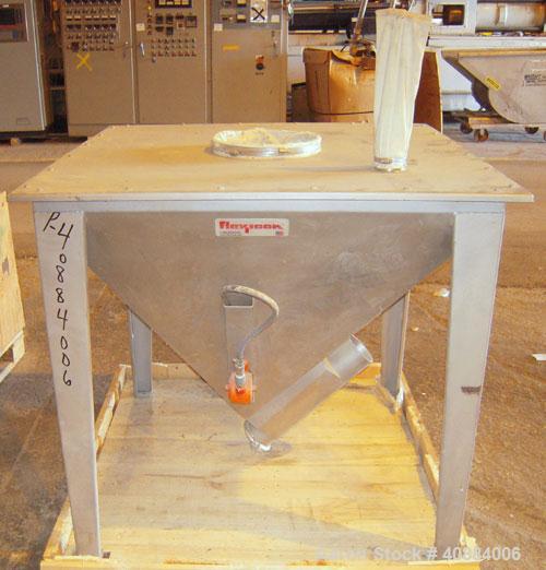 Used Flexcion Flexible Screw Conveyor. 304 Stainless Steel Hopper.  3" diameter x 249" long stainless steel screw, 4" diameter x 221" long plastic tube.  Driven by a 5 hp, 3/60/208-230/460 volt, 1740...