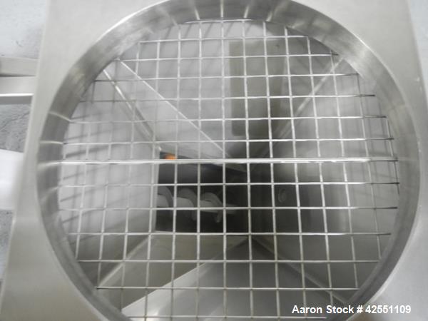 Used Flexicon feeder system, with 4" diameter x 7' long poly tube, stainless steel auger driven by 3 hp, 230/460 volt motor drive, , approximately 2" x 2" x 18" deep stainless steel feed hopper with ...