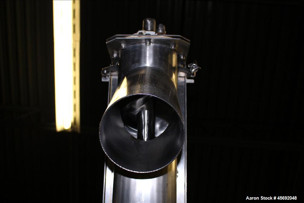 Used S. Howes Split Tube Screw Conveyor, Stainless Steel. 5" diameter x 167" long screw. Driven by 1 hp, 208-230/460, 1740 rpm, washdown motor. 36" diameter feed hopper with agitator. Driven by 1 hp,...