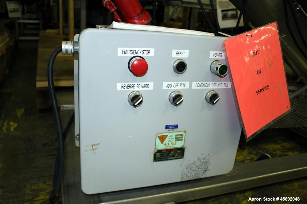 Used S. Howes Split Tube Screw Conveyor, Stainless Steel. 5" diameter x 167" long screw. Driven by 1 hp, 208-230/460, 1740 rpm, washdown motor. 36" diameter feed hopper with agitator. Driven by 1 hp,...