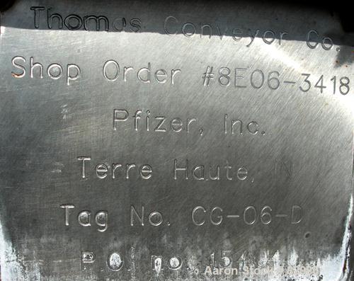 Used Thomas Conveyor Screw Conveyor, 316 Stainless Steel, Horizontal. 8" diameter x 213" long x 4" pitch screw. 10" end top feed, 10" x 10" end bottom outlet.Top bolt on cover with (2) 10" x 10" open...