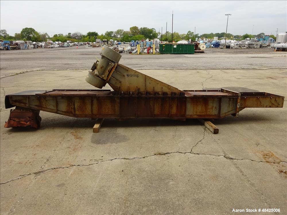 Used Viratory Conveyor, Carbon Steel.