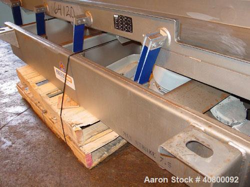 Used Key Technology ISO-FLO Vibratory Conveyor, Model 435535.1, 304 stainless steel. Maximum stroke approximately 7 1/2". Conveyor pan 5" deep, 18" wide x 120" long. Side end feed section, end discha...