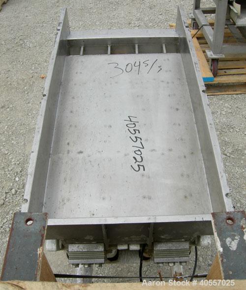 Used Meyer Machine Vibratory Conveyor, Model EDF-2042-2