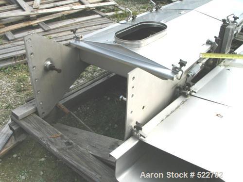 Unused-UNUSED: 30" wide x 27'6" long stainless steel vibrating conveyor, totally enclosed. Manufactured by Triple S Dynamics, Dallas, Texas. Conveyor is a "slip-stick" horizontal differential conveyo...