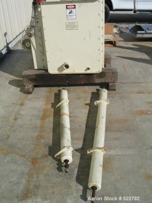 Unused-UNUSED: 30" wide x 27'6" long stainless steel vibrating conveyor, totally enclosed. Manufactured by Triple S Dynamics, Dallas, Texas. Conveyor is a "slip-stick" horizontal differential conveyo...