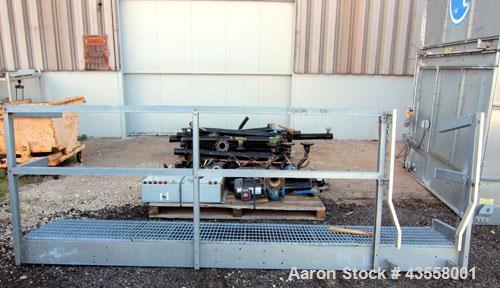 Used Baltimore Aircoil FXV Closed Circuit Cooling Tower, Model FXV-444DP. Nominal tons 140. Galvanized steel housing. Designed to cool 420 gallons per minute from 95 degrees F hot to 85 degrees F. co...