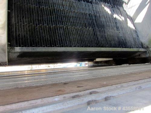 Used Baltimore Aircoil FXV Closed Circuit Cooling Tower, Model FXV-444DP. Nominal tons 140. Galvanized steel housing. Designed to cool 420 gallons per minute from 95 degrees F hot to 85 degrees F. co...