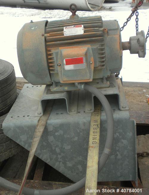 Used Marley NC Series Crossflow Cooling Tower, 475 nominal tons, model NC6101GM. Galvanized construction. Rated capacity 1,425 gallons per minute. 120’’ diameter fan, driven by a 20 hp, 3/60/460 volt...