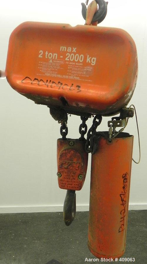 Used CM (Columbus McKinnon) Valustar 2 Ton Electric Chain Hoist, Model WR.  8 Feet per minute, 10’ lift height, headroom 22-1/2’’.  Driven by a 1 hp, 3/60/440-480 volt motor.  Unit requires operator ...