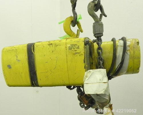 Used Yale 1/2 Ton Chain Hoist, model KEL1/2-10TH15S1. Driven by a 1 hp, 3/60/230/460 volt, 1700 rpm motor.