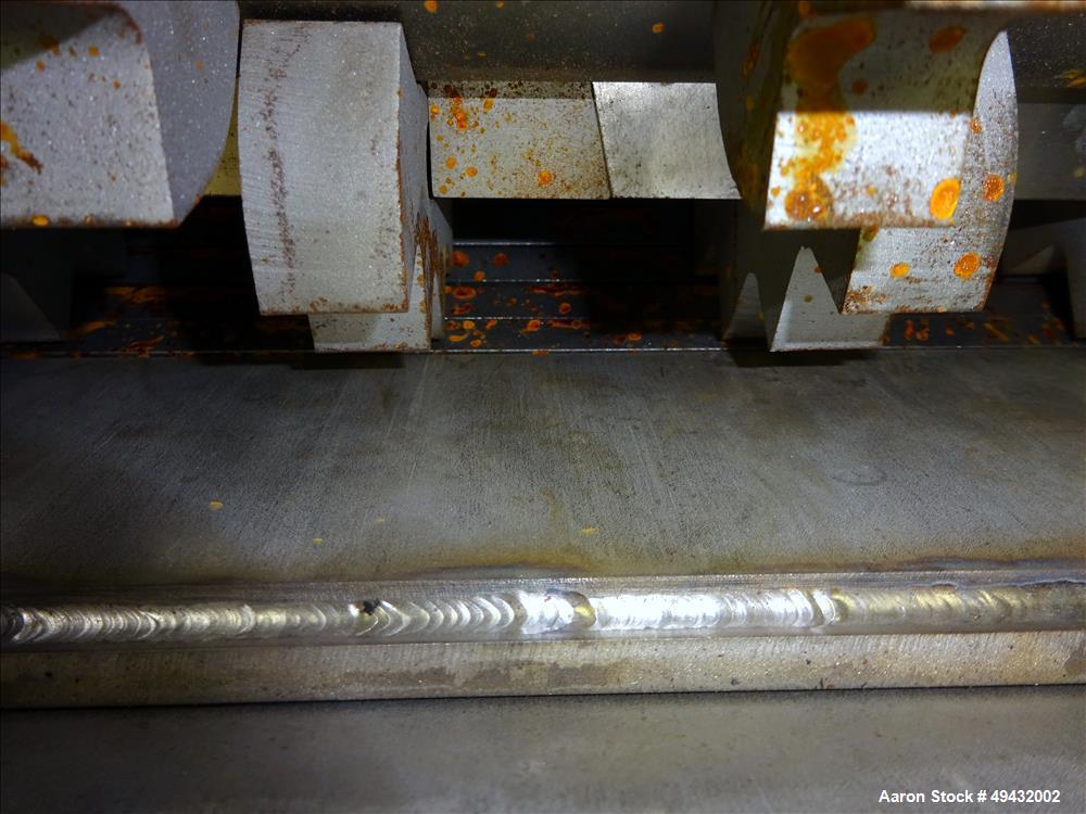 Used Atlantic Coast Crushers Inc. Particle Sizer Crusher, Model PS1212. Approximate 12" long x 8" diameter rotor, carbon steel with (16) bolt-on cutters. 304 Stainless steel chamber with 12" x 12" fe...