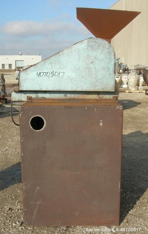 Used Morse Brothers Machinery 4 x 6 jaw crusher, carbon steel. Top feed hopper. Approximate capacity range of 400-900 pounds per hour reducing product to 1/4". Driven by a 3 hp, 3/230/460, 1740 rpm m...