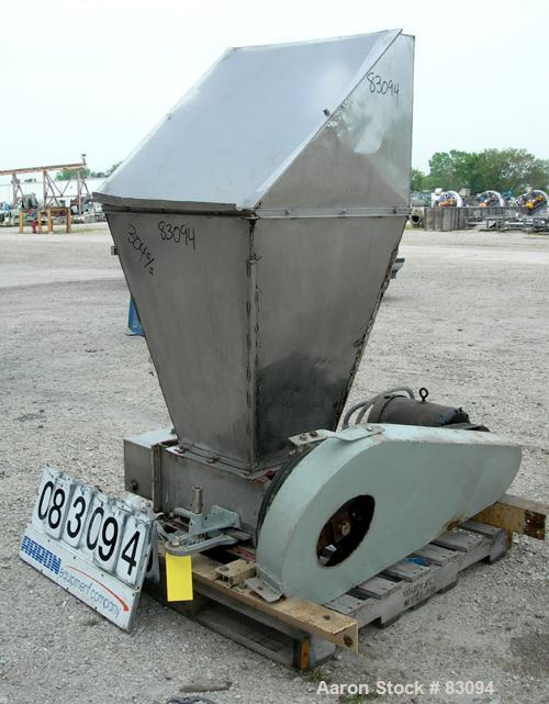 USED: Prater Double Roll Crusher, model 1FA, 304 stainless steel. (2) 3" diameter x 15" long shafts with replaceable lugs, heavy duty shear bars. 14" x 15" top feed with hopper, bottom discharge. Dri...