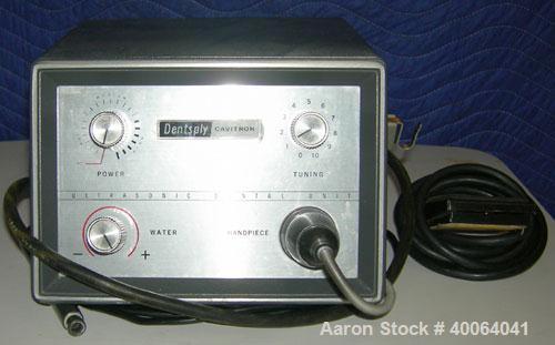 Used Dentsply Cavitron, Model 660. 1/50/60/115 volt, 1.2 amp. Includes floor pedal control.