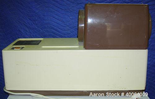 Used Peri-Pro Air Techniques Inc Model 90000, intraoral film processor unit.  Removable top cover, three developing trays.  Includes extra track.  500 watts, 60 Hz, 115 volt, 5 amps.  Serial # - A358...