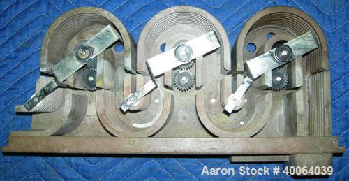 Used Peri-Pro Air Techniques Inc Model 90000, intraoral film processor unit.  Removable top cover, three developing trays.  Includes extra track.  500 watts, 60 Hz, 115 volt, 5 amps.  Serial # - A358...