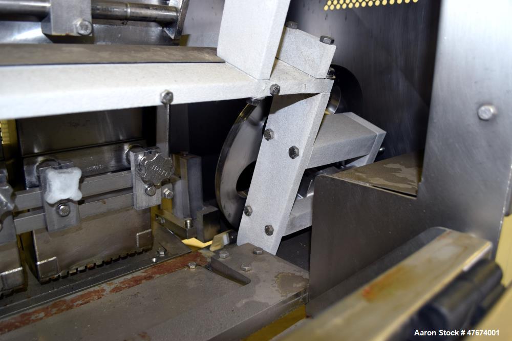 Used Grote Model S/A-530 Single Lane Slicer/Applicator.